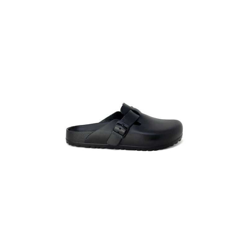 Black Plastic Slipper